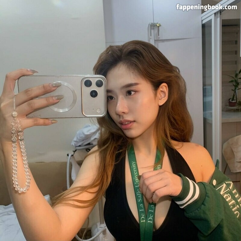Eloise Winchel Onlyfans Nude Leaked Photos photo leak 9 of 49
