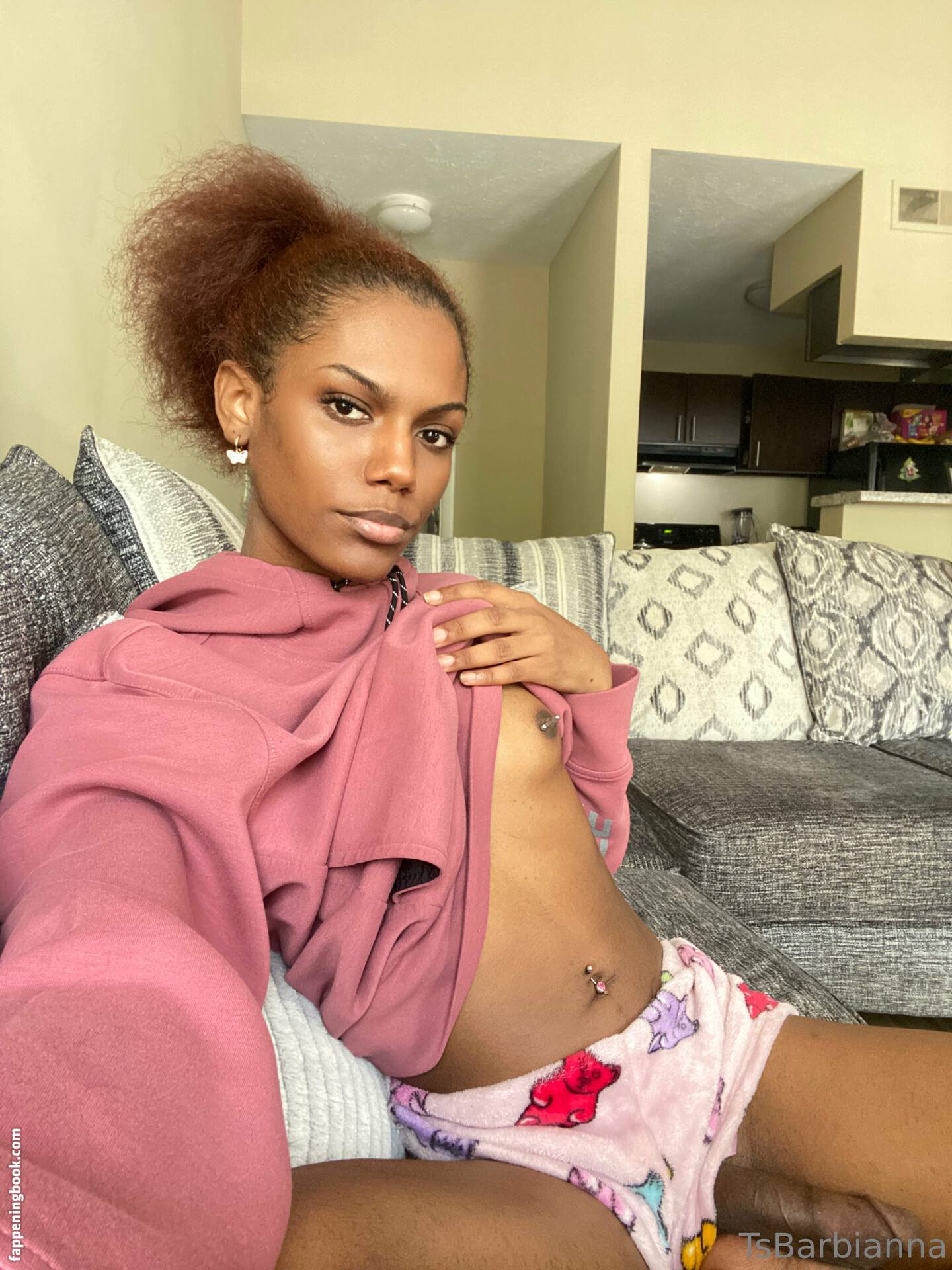 explicitlyarmani Onlyfans Nude Leaked Photos photo leak 4 of 26