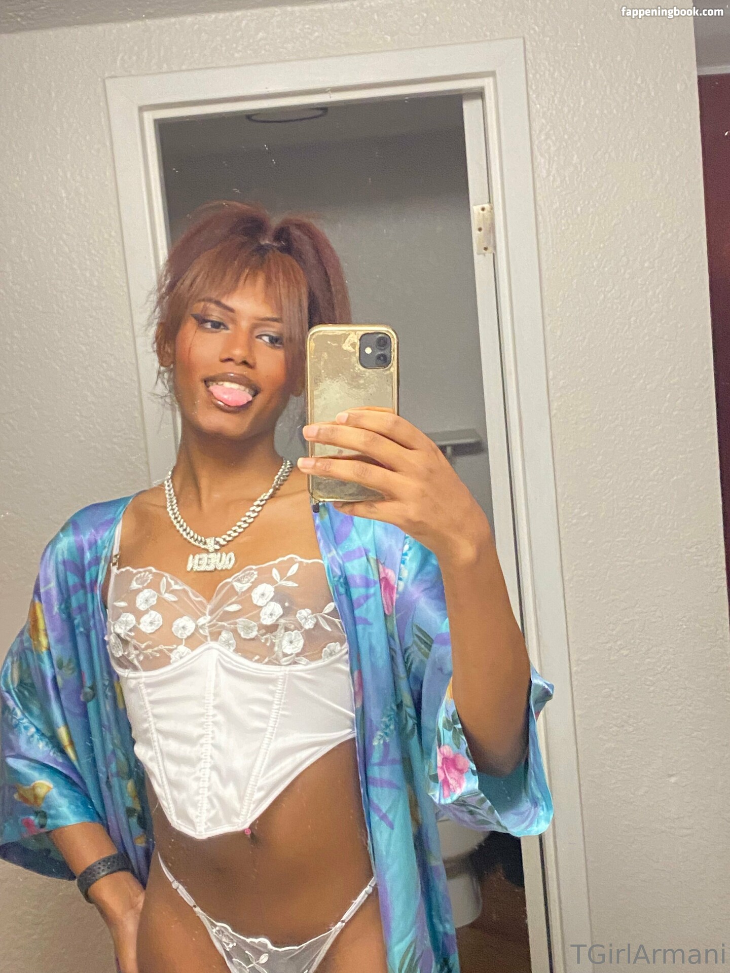 explicitlyarmani Onlyfans Nude Leaked Photos photo leak 14 of 26