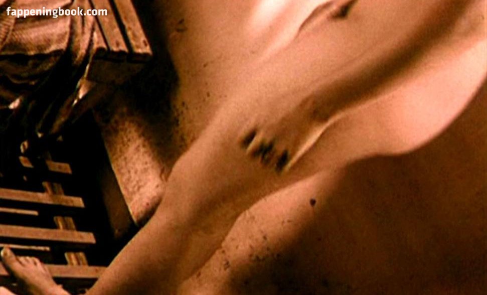 Chulpan Khamatova Onlyfans Nude Leaked Photos photo leak 25 of 39