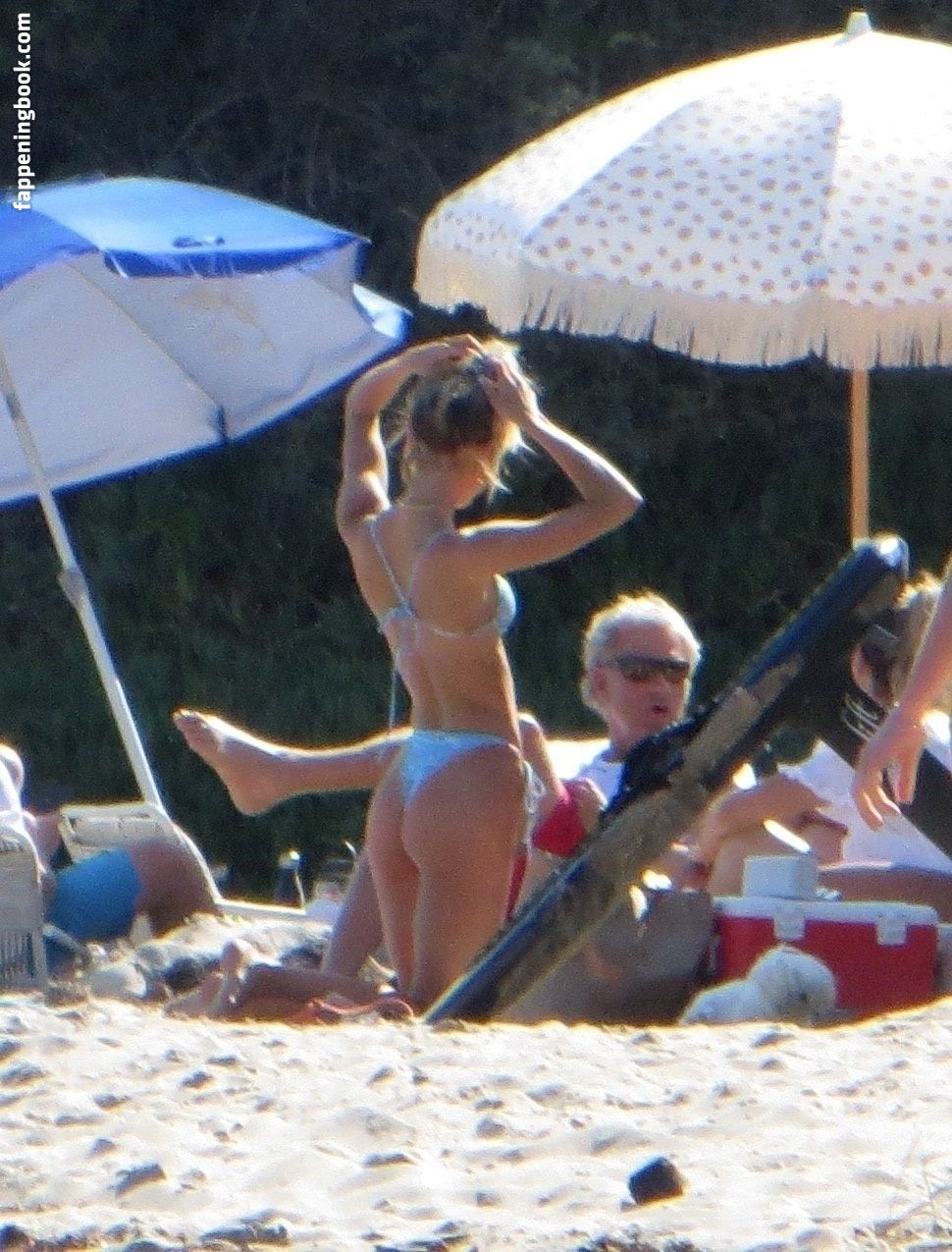 Briana Jungwirth Onlyfans Nude Leaked Photos photo leak 36 of 47