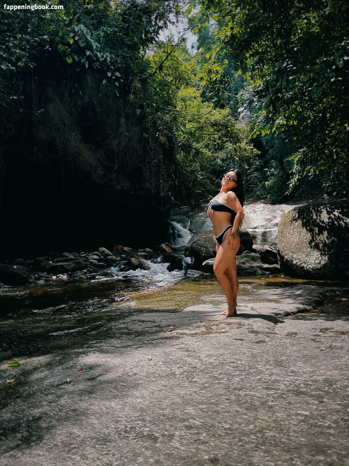 Ariel Saori Onlyfans Nude Leaked Photos photo leak 11 of 49