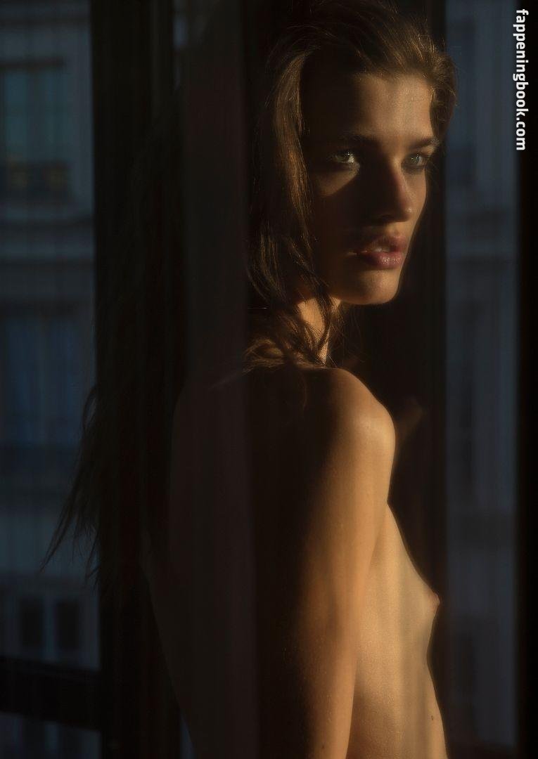 Julia Van Os Onlyfans Nude Leaked Photos photo leak 2 of 13 Julia Van Os Onlyfans Nude Leaked Photos photo leak 2 of 13