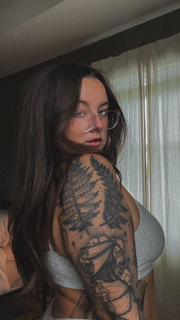 goldenhourgal - lilgoldenhourgal - gabiii_carter OnlyFans Nude Leaks photo leak 66 of 84