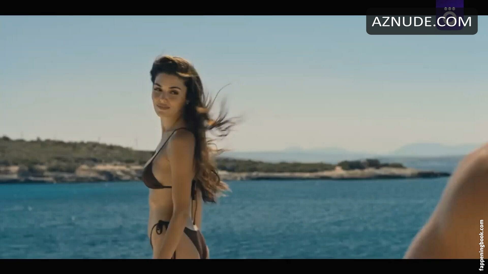 Hande Ercel Onlyfans Nude Leaked Photos photo leak 28 of 48