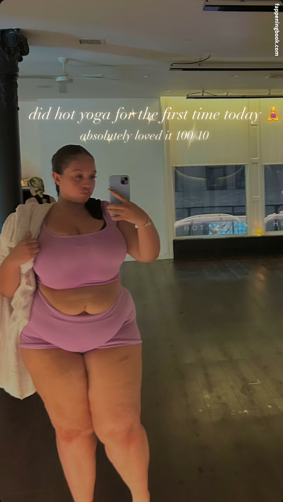 sincerelyitsjulie Onlyfans Nude Leaked Photos photo leak 1 of 40