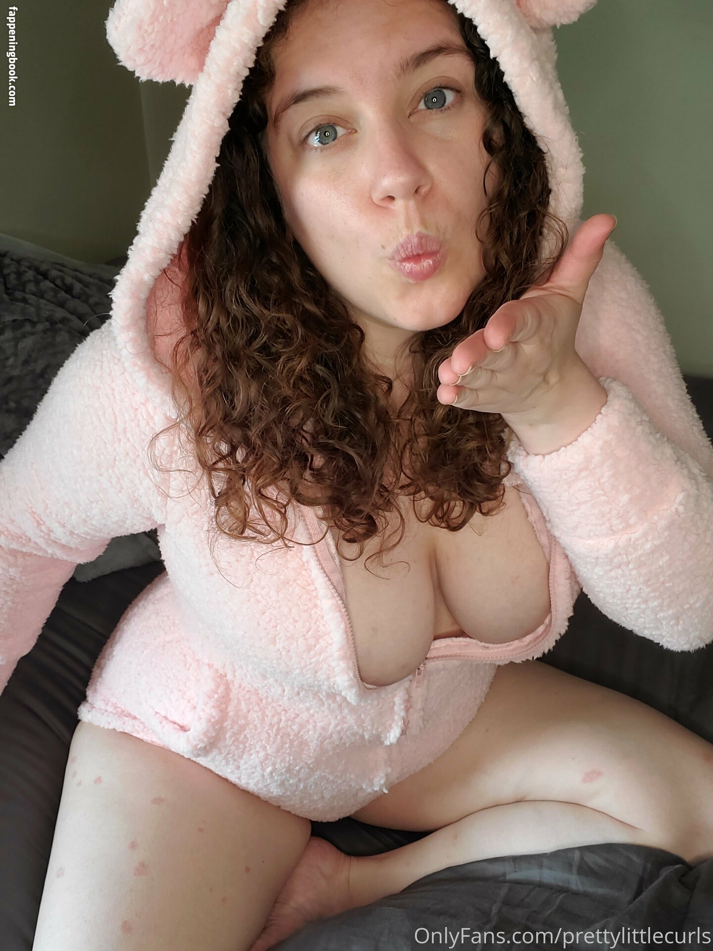 prettylittlecurls Onlyfans Nude Leaked Photos photo leak 27 of 30