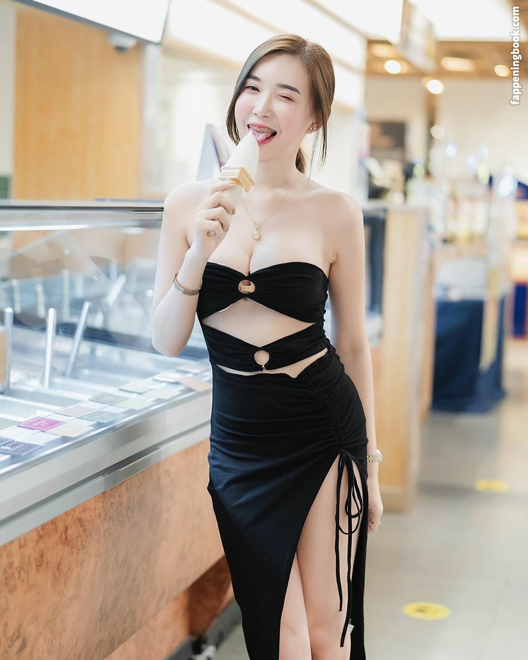 Qanan Kanokyada Onlyfans Nude Leaked Photos photo leak 9 of 27