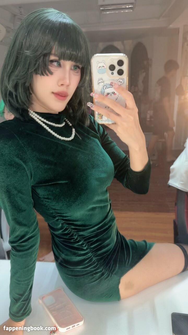 Kura Onee-san Onlyfans Nude Leaked Photos photo leak 26 of 50