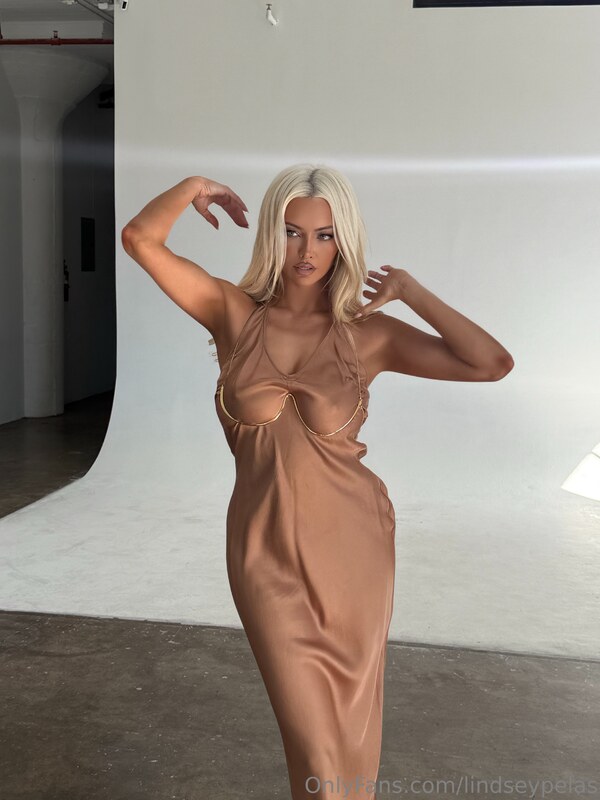 Lindsey Pelas OnlyFans Nude Leaks photo leak 153 of 848