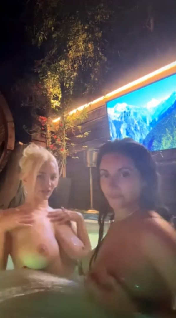 Lindsey Pelas OnlyFans Nude Leaks photo leak 271 of 848