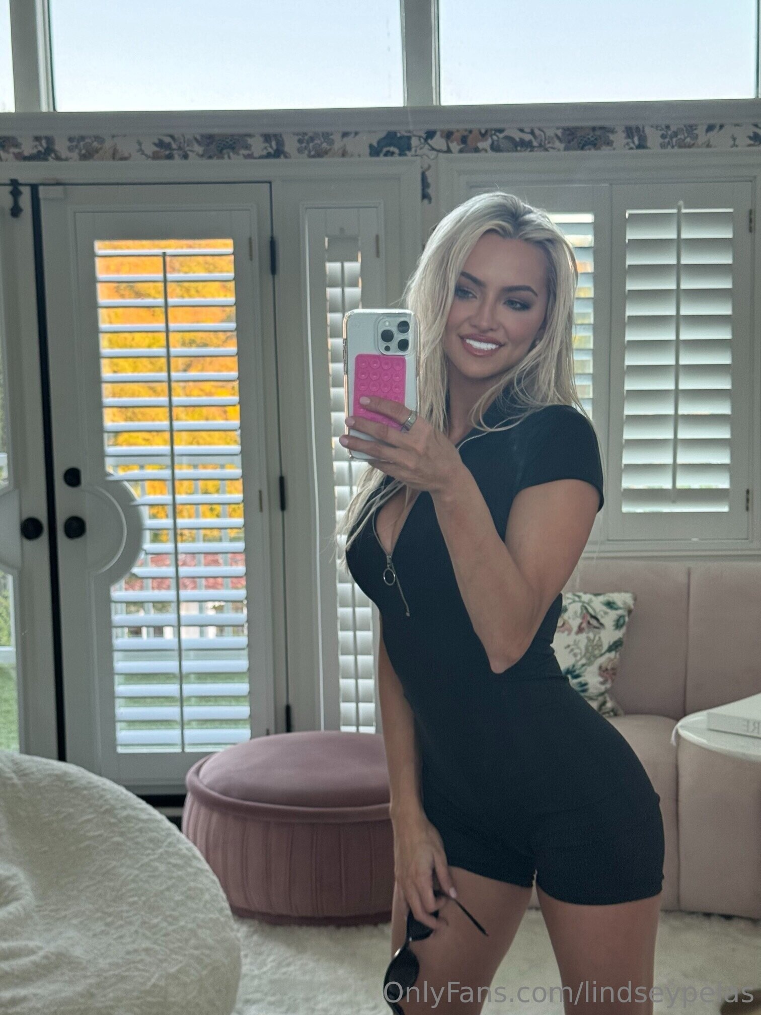 Lindsey Pelas OnlyFans Nude Leaks photo leak 374 of 848