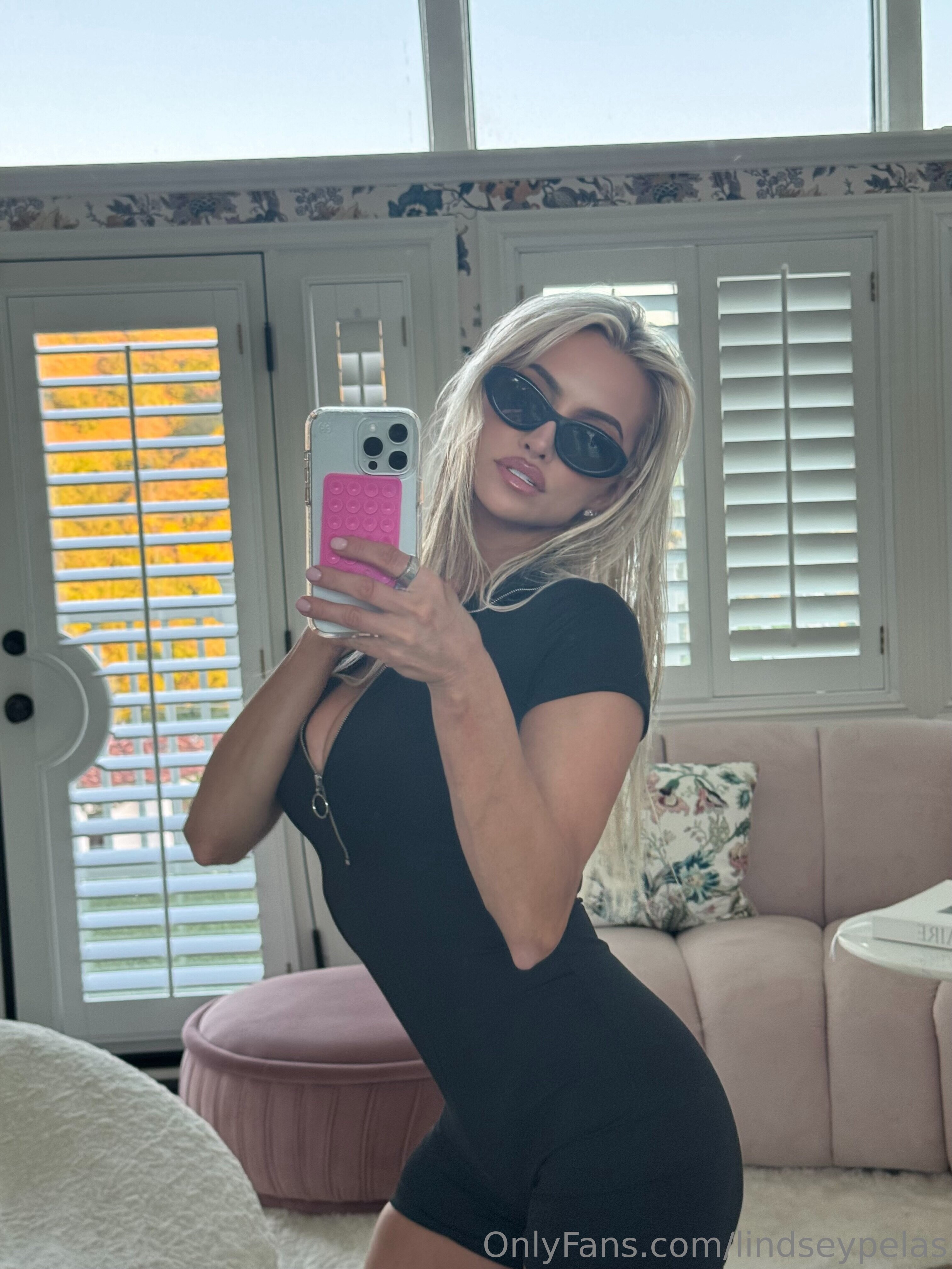 Lindsey Pelas OnlyFans Nude Leaks photo leak 375 of 848