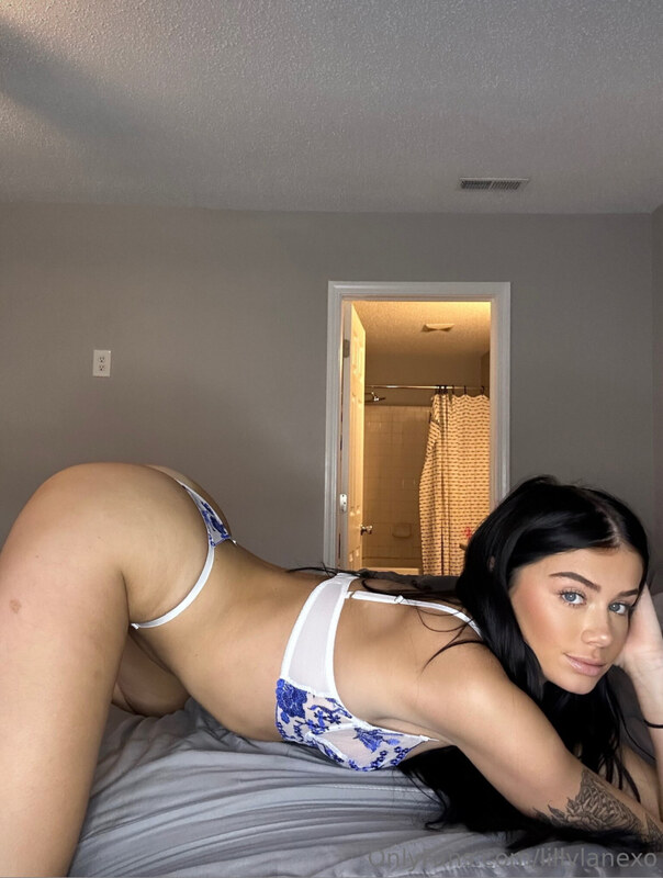 Cassidyshae / lillylanexo OnlyFans Nude Leaks photo leak 14 of 45