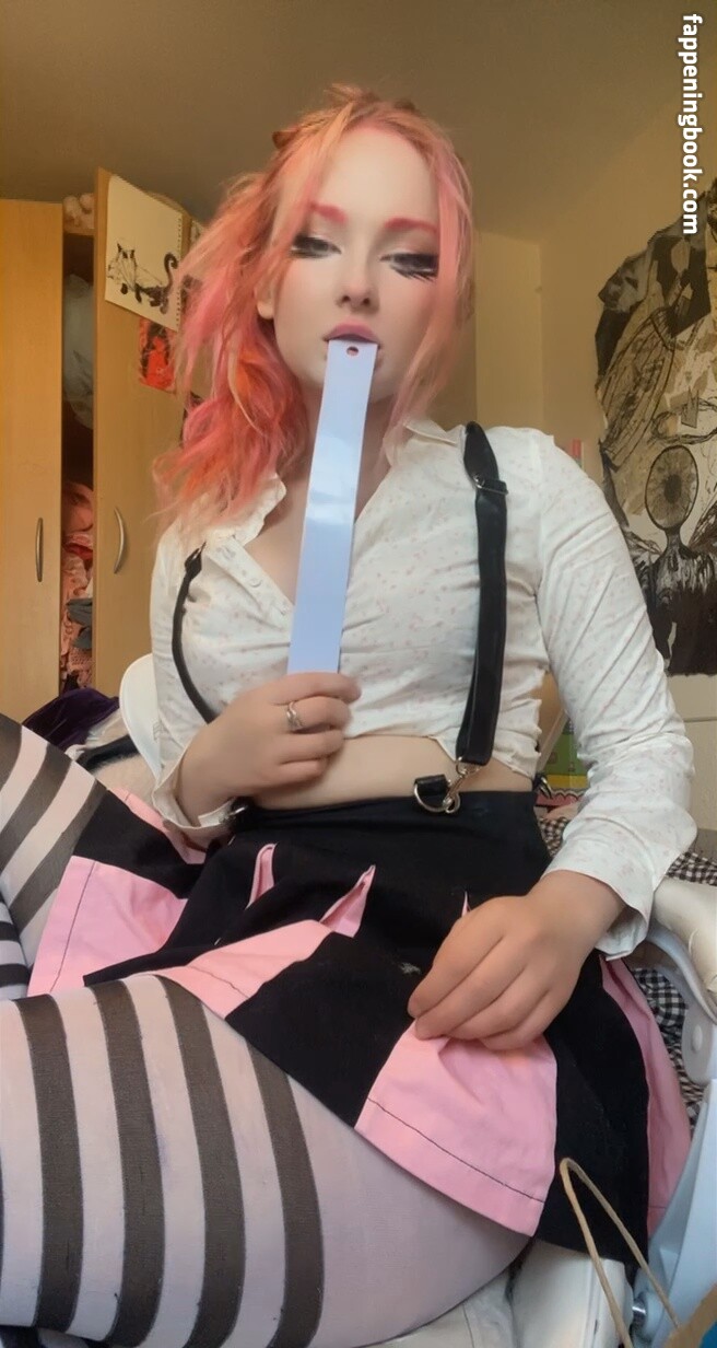 KittyKatSparrow Onlyfans Nude Leaked Photos photo leak 2 of 48