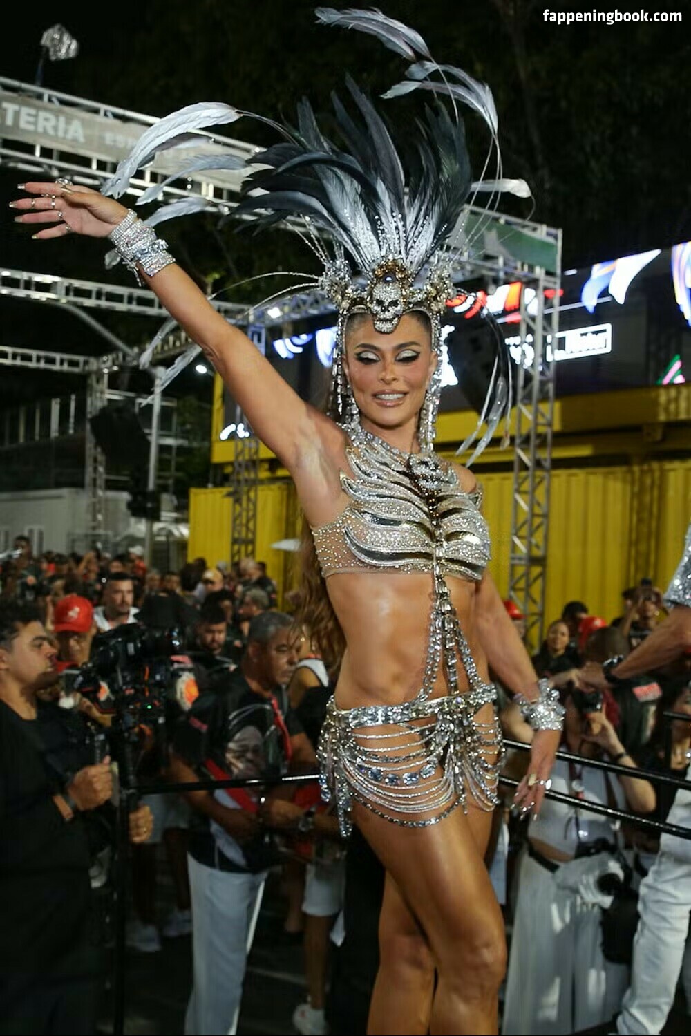 Juliana Paes Onlyfans Nude Leaked Photos photo leak 46 of 48