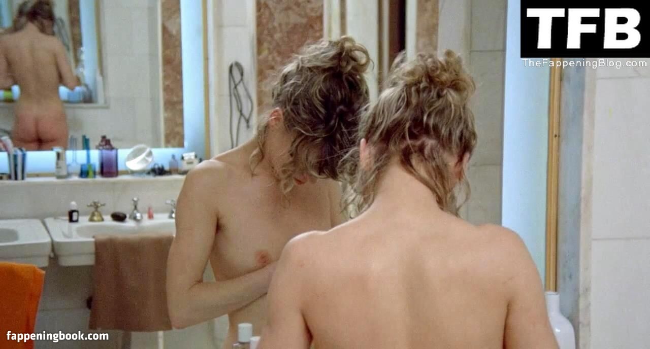 Julie Christie Onlyfans Nude Leaked Photos photo leak 44 of 48