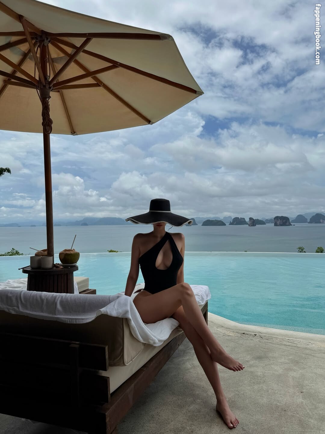 Baek Si Young Onlyfans Nude Leaked Photos photo leak 4 of 47
