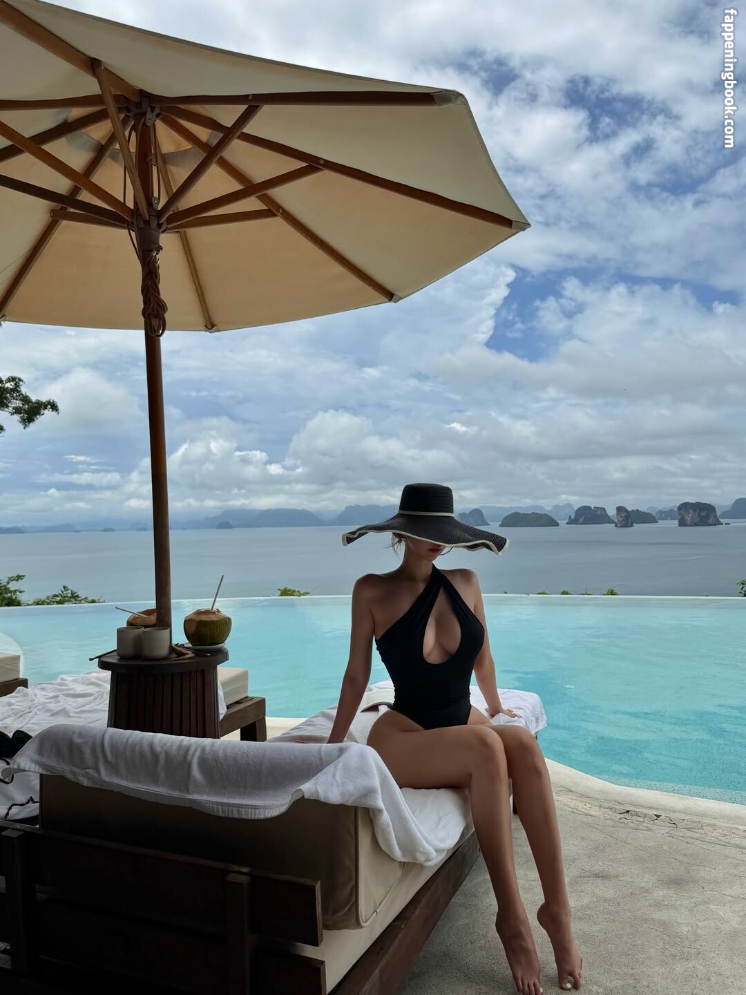Baek Si Young Onlyfans Nude Leaked Photos photo leak 7 of 47