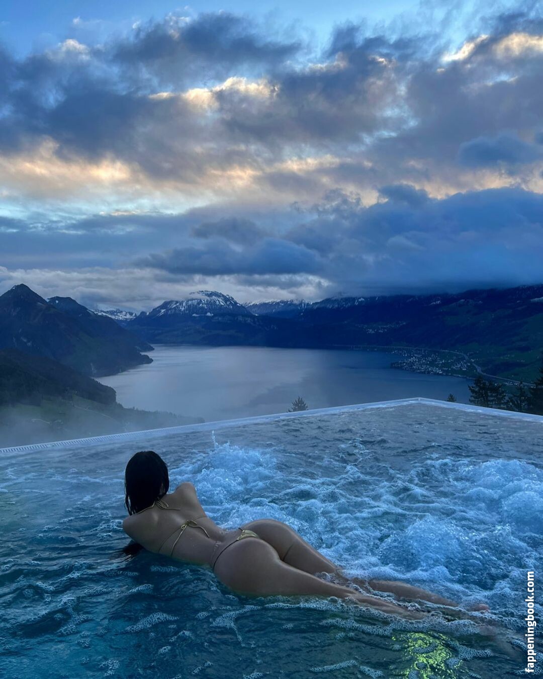 Baek Si Young Onlyfans Nude Leaked Photos photo leak 33 of 47