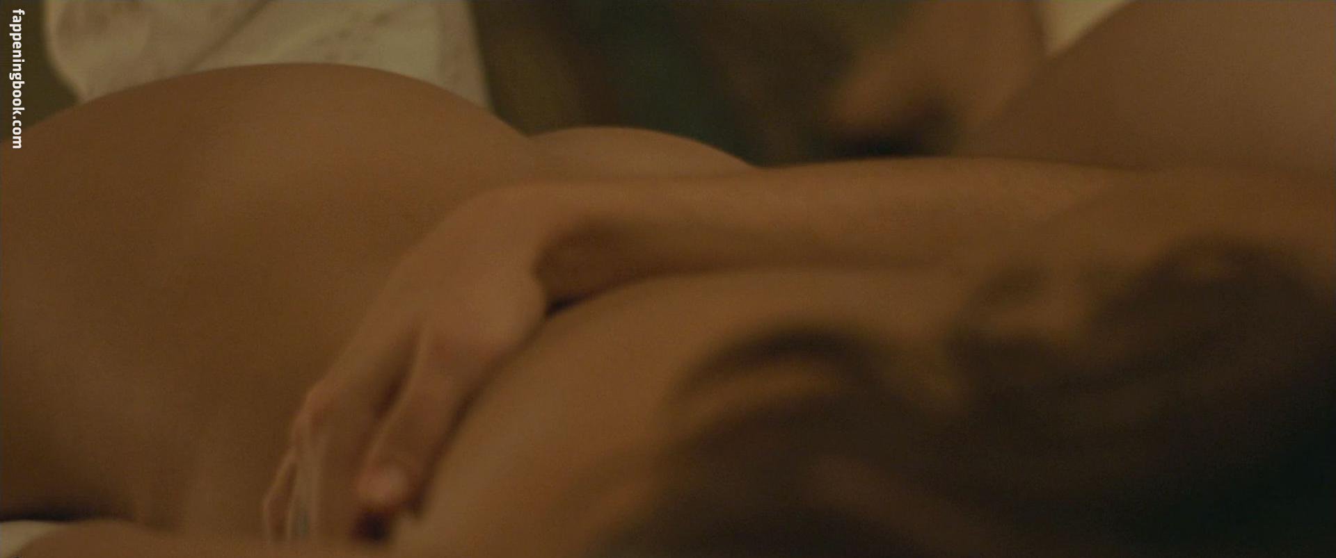 Laia Costa Onlyfans Nude Leaked Photos photo leak 37 of 40