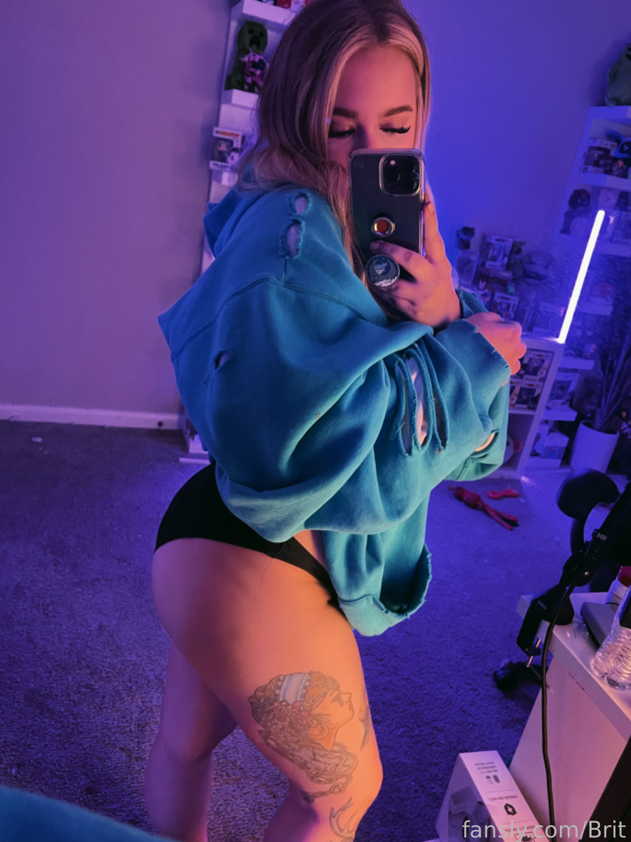 Brit | brriiit | britontwitch OnlyFans Nude Leaks photo leak 442 of 523