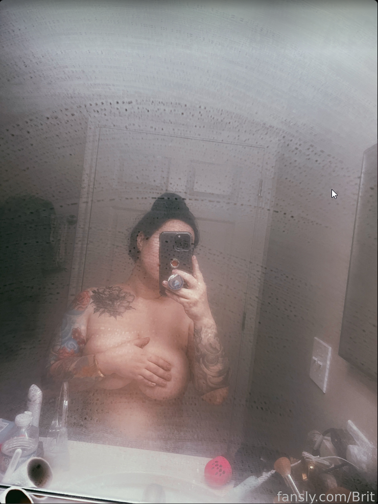 Brit | brriiit | britontwitch OnlyFans Nude Leaks photo leak 393 of 523