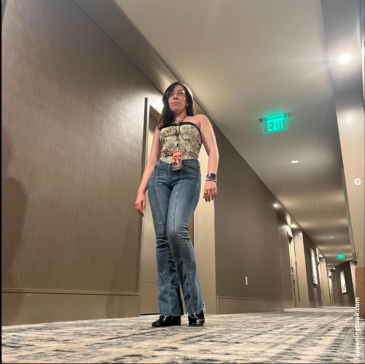 Swell Entertainment Onlyfans Nude Leaked Photos photo leak 38 of 45