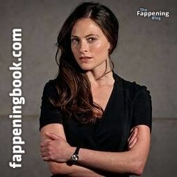 Lara Pulver Onlyfans Nude Leaked Photos photo leak 21 of 50
