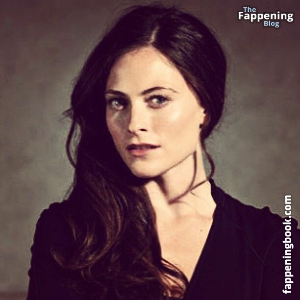Lara Pulver Onlyfans Nude Leaked Photos photo leak 29 of 50