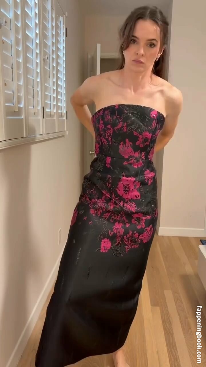 Danielle Panabaker Onlyfans Nude Leaked Photos photo leak 1 of 49