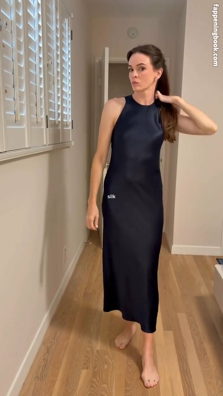Danielle Panabaker Onlyfans Nude Leaked Photos photo leak 7 of 49