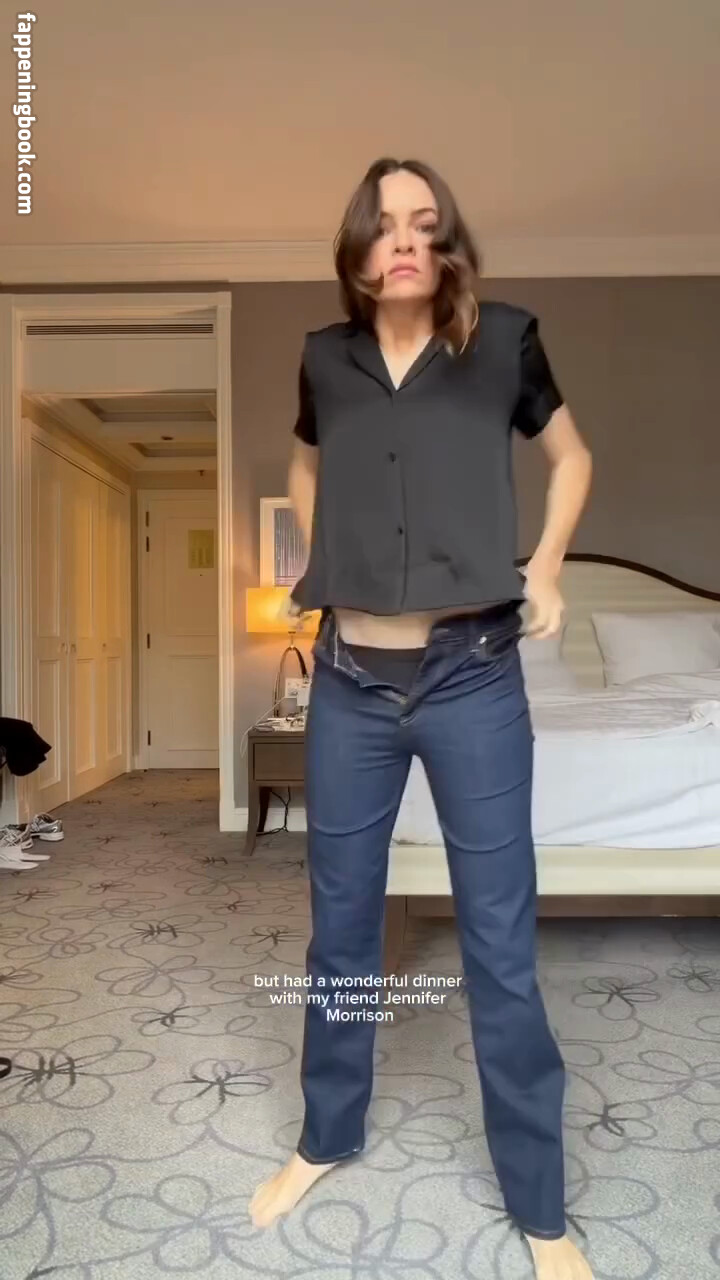 Danielle Panabaker Onlyfans Nude Leaked Photos photo leak 38 of 49