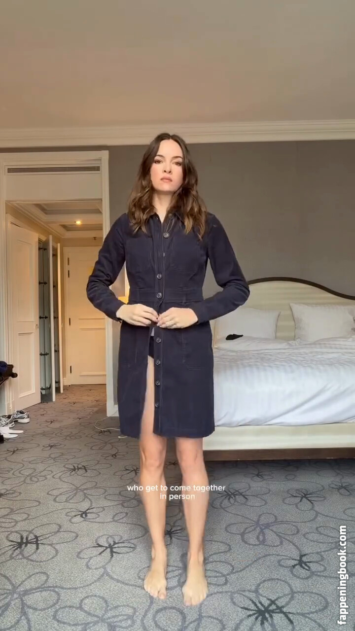Danielle Panabaker Onlyfans Nude Leaked Photos photo leak 39 of 49