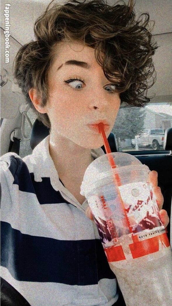 Graceful.Addison Onlyfans Nude Leaked Photos photo leak 14 of 48