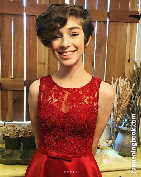 Graceful.Addison Onlyfans Nude Leaked Photos photo leak 16 of 48