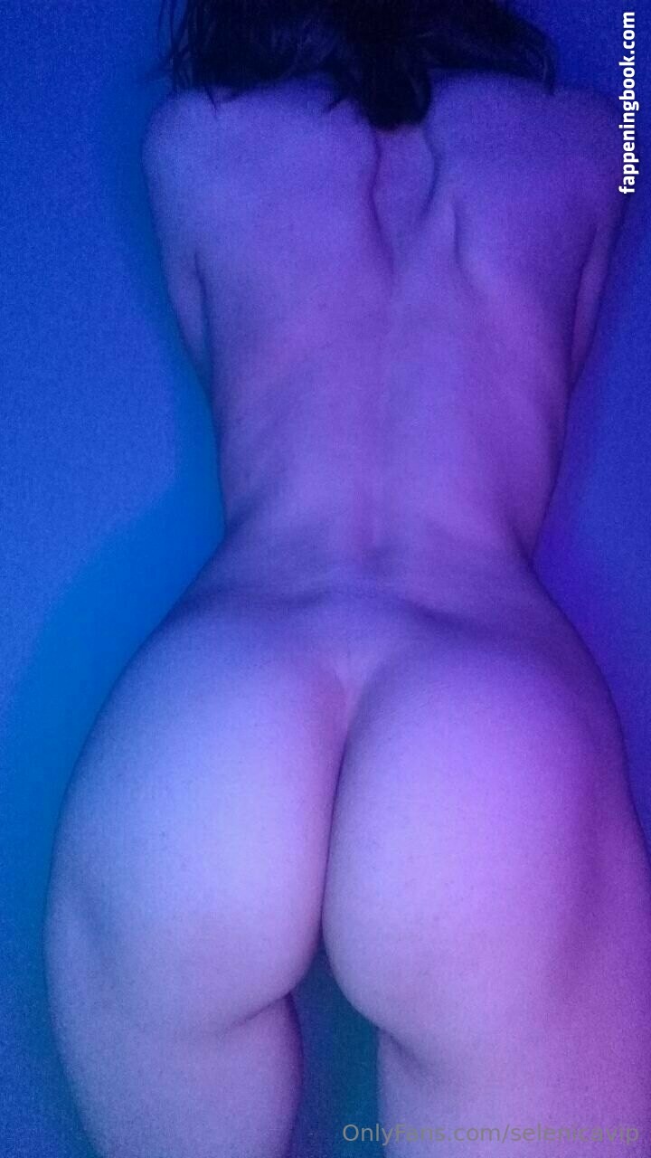 selenicavip Onlyfans Nude Leaked Photos photo leak 8 of 45