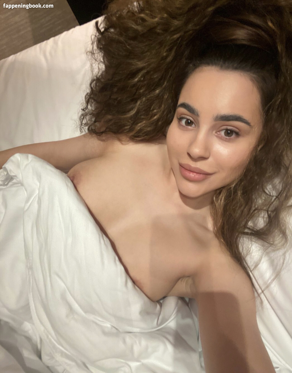 Karyna Kardelian Onlyfans Nude Leaked Photos photo leak 41 of 41