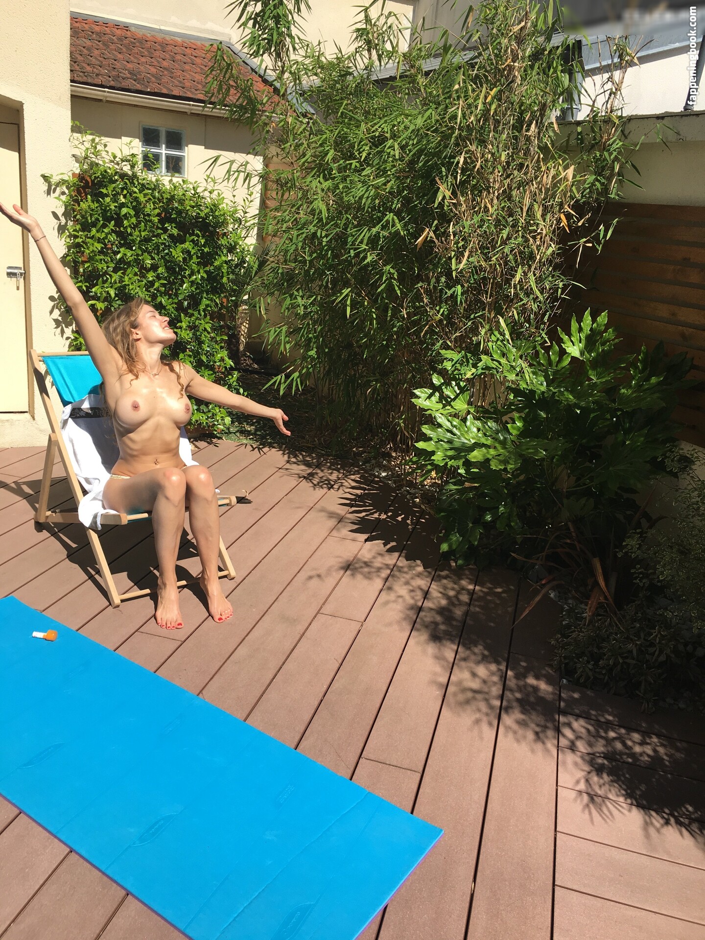 Elodie Fontan Onlyfans Nude Leaked Photos photo leak 30 of 46