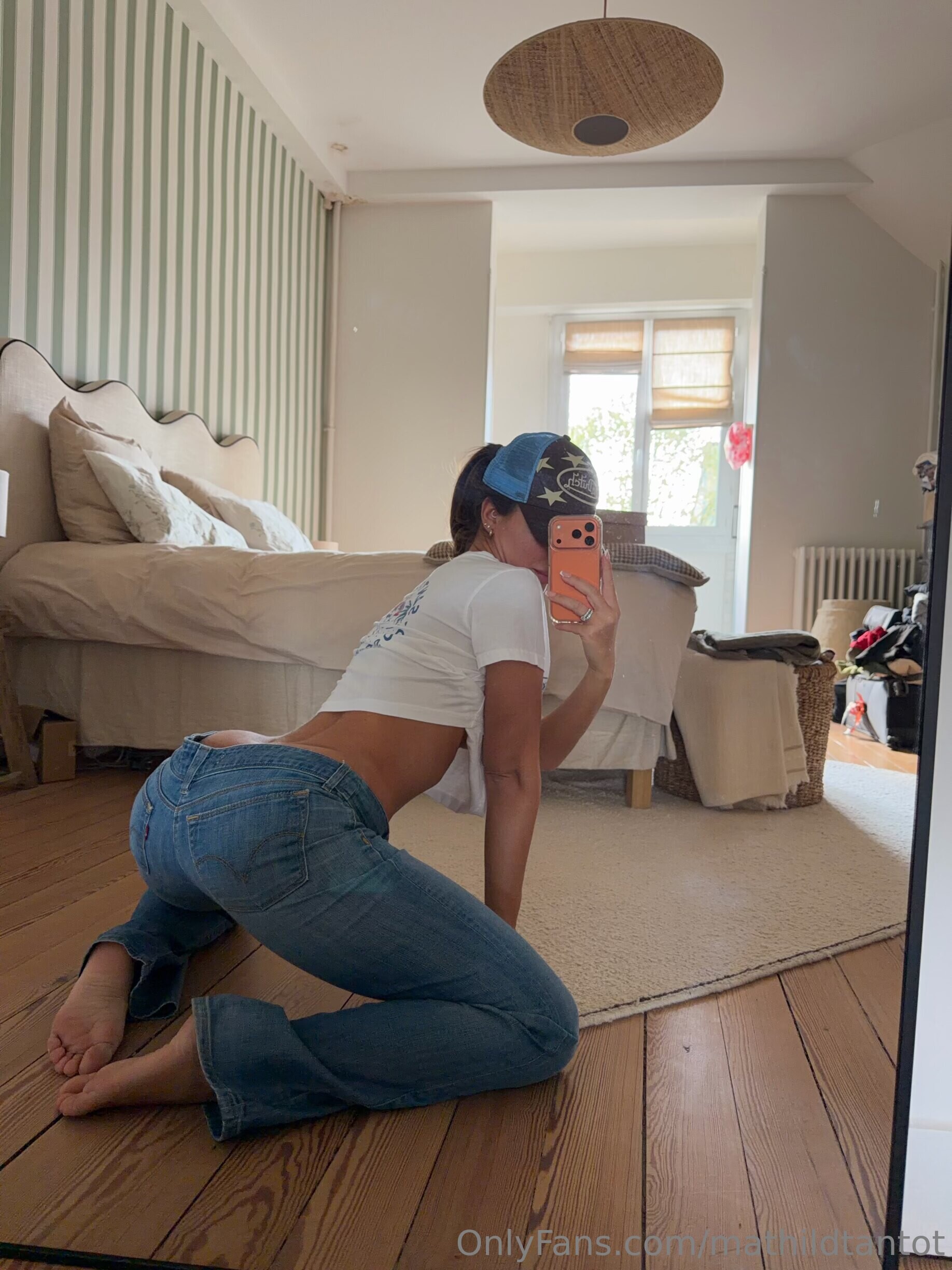 Tantot Twins - Pauline (@popstantot) & Mathilde (@mathildtantot) OnlyFans Nude Leaks photo leak 301 of 850