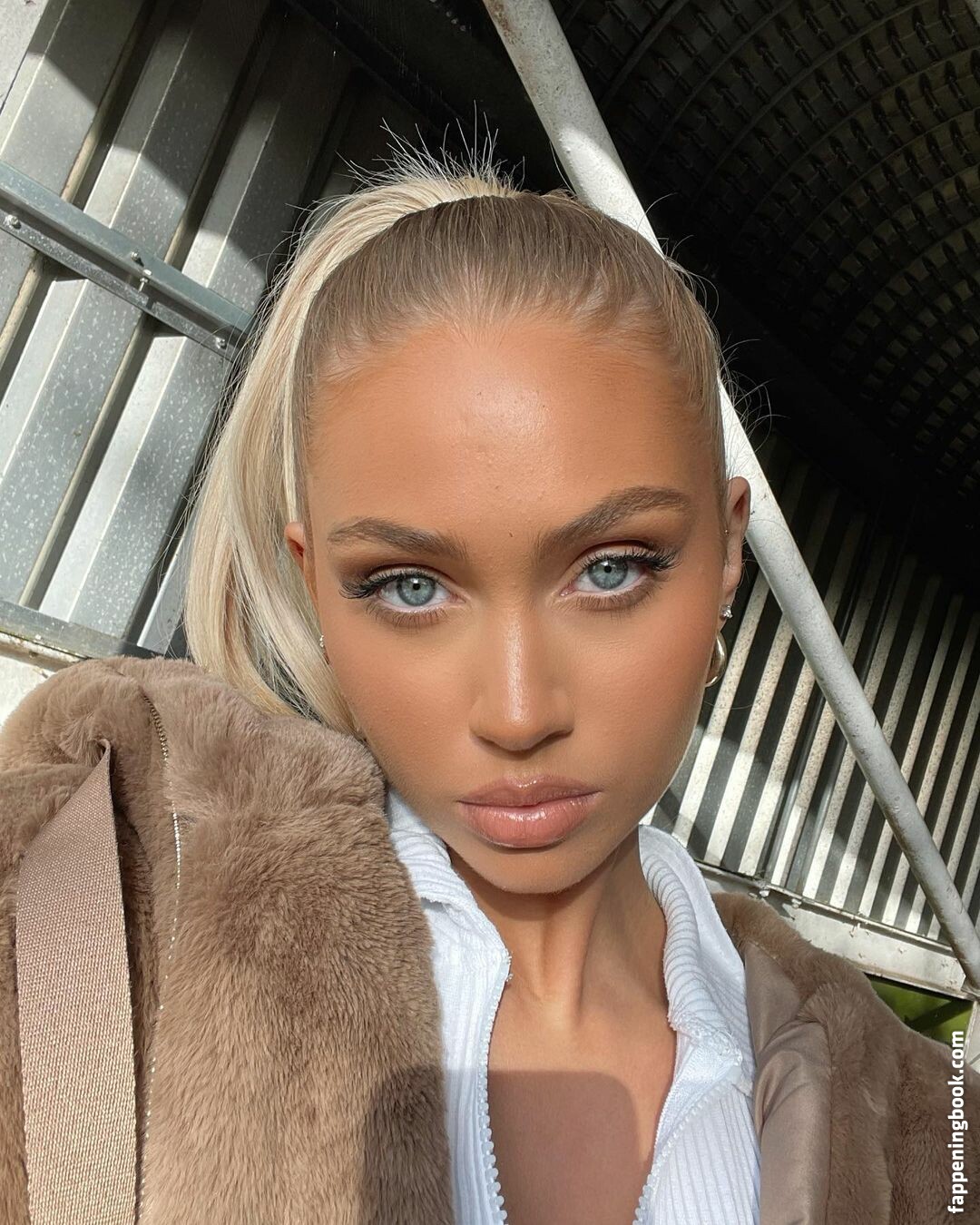 Abby Benson Onlyfans Nude Leaked Photos photo leak 13 of 40