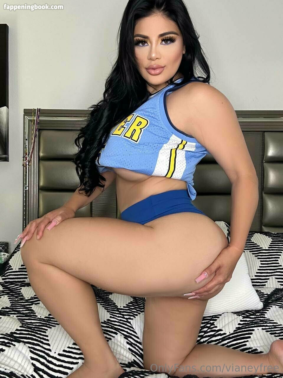 vianeyfree Onlyfans Nude Leaked Photos photo leak 11 of 48