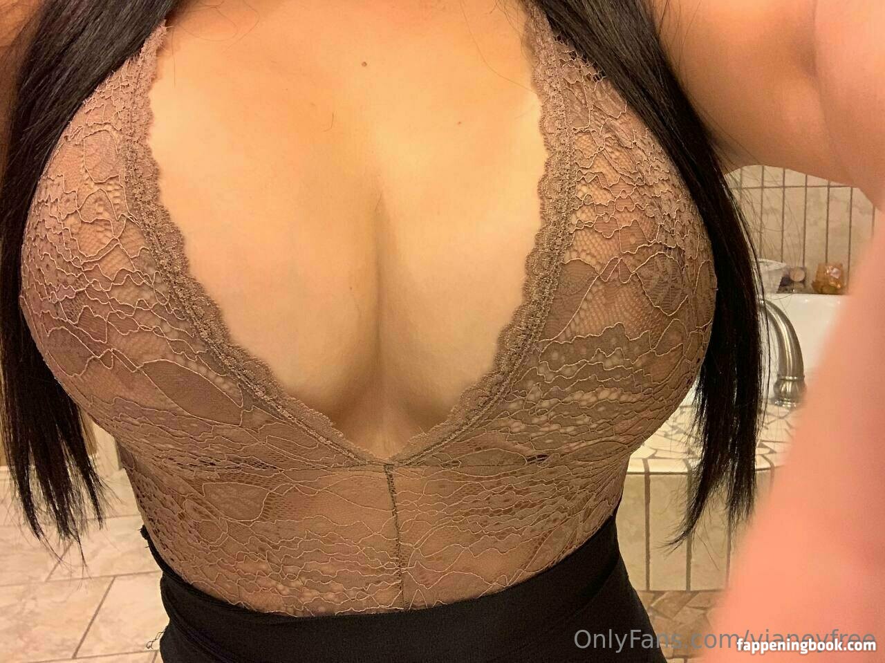 vianeyfree Onlyfans Nude Leaked Photos photo leak 24 of 48