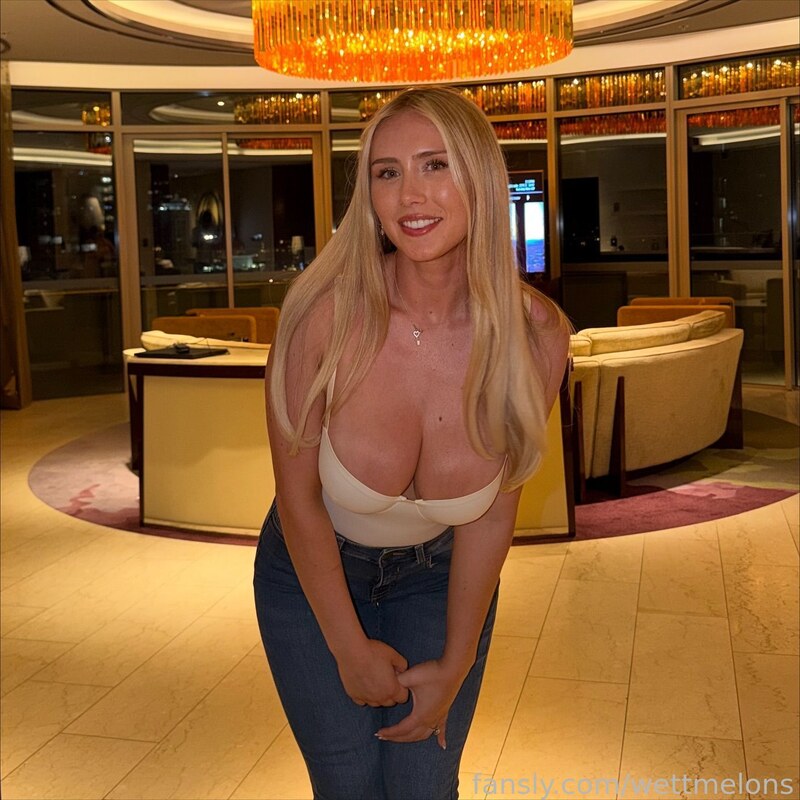 WettMelons OnlyFans Nude Leaks photo leak 3 of 3957