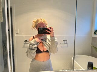 WettMelons OnlyFans Nude Leaks photo leak 107 of 3957