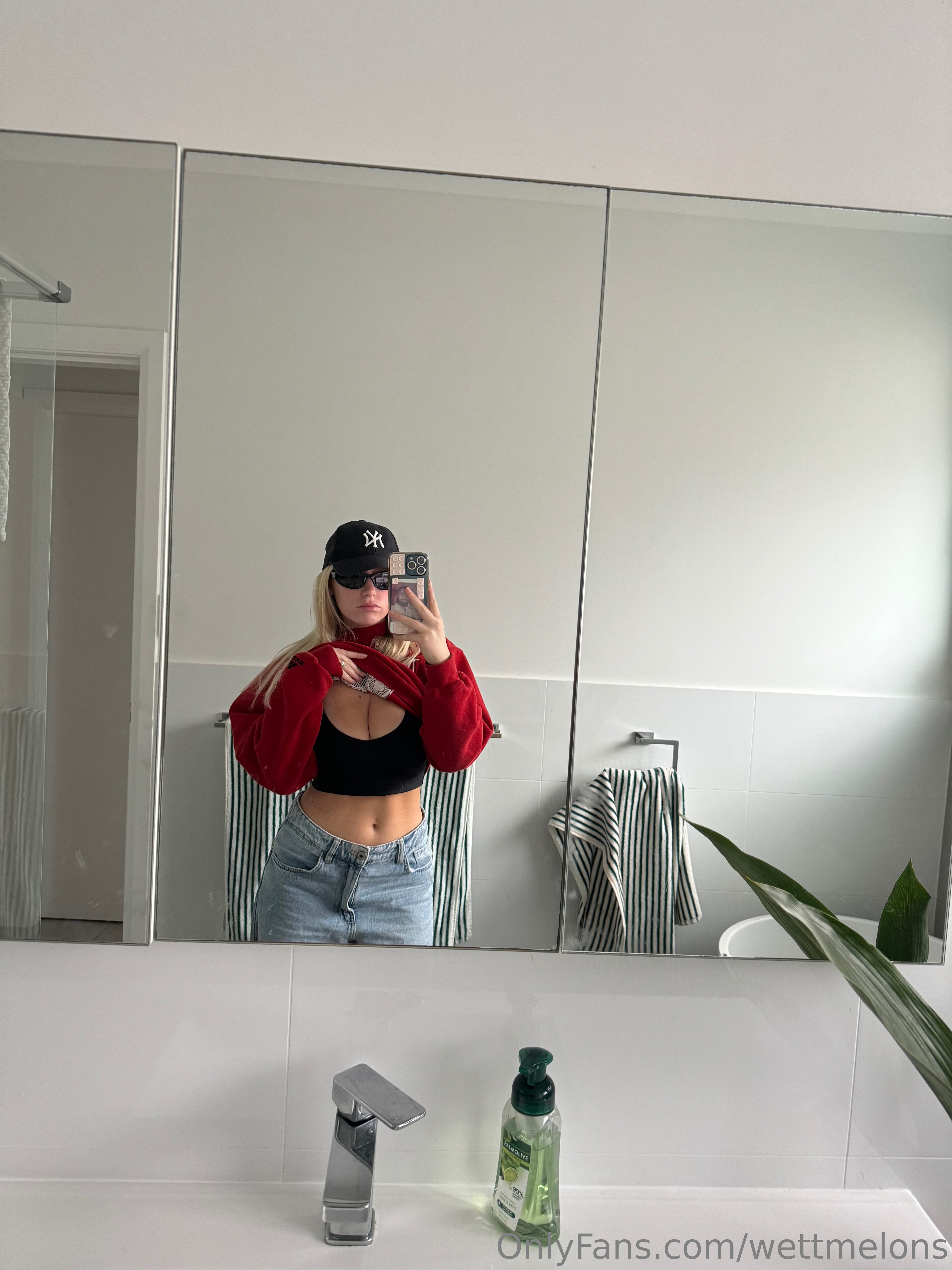 WettMelons OnlyFans Nude Leaks photo leak 1303 of 3957
