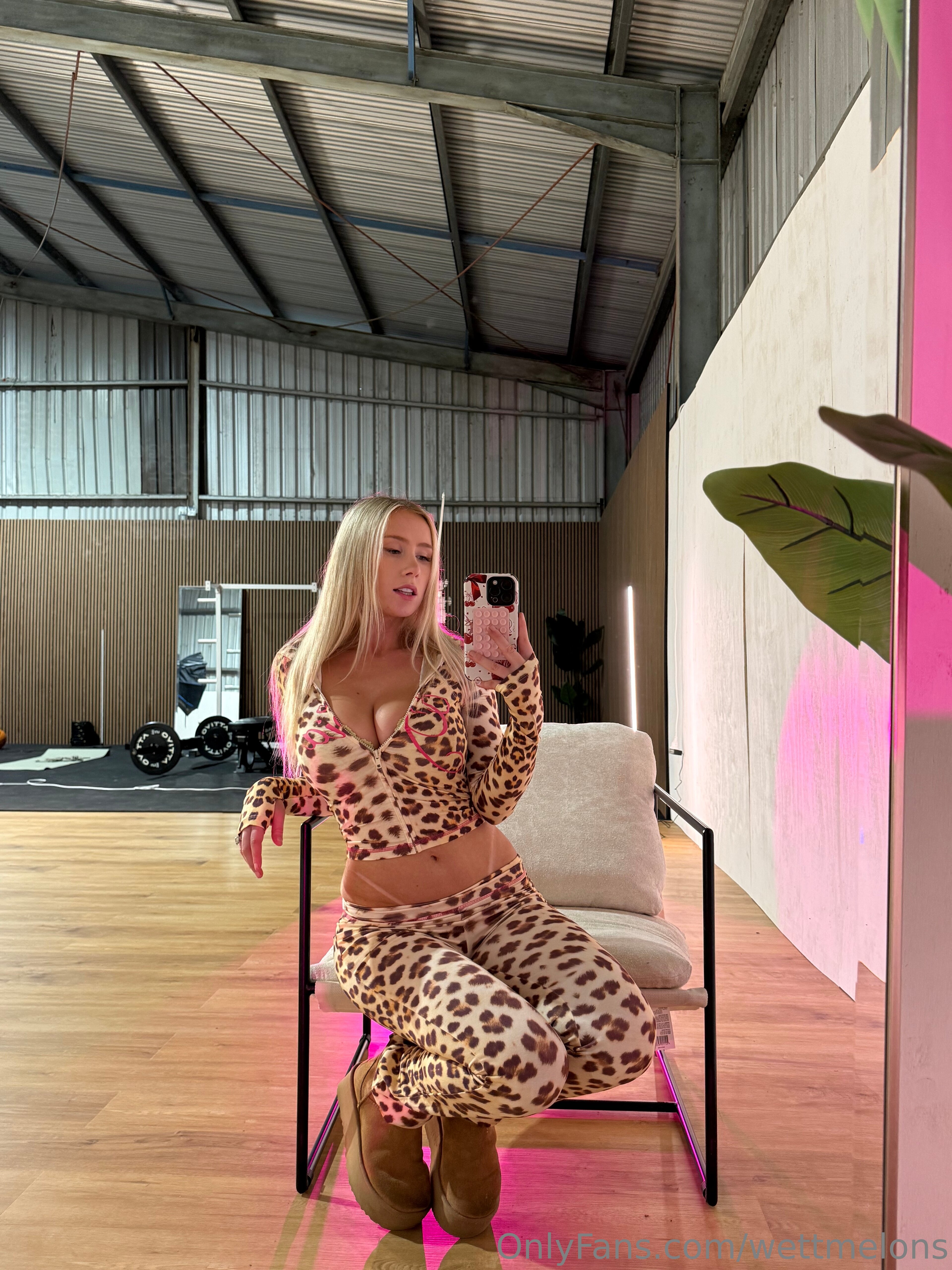 WettMelons OnlyFans Nude Leaks photo leak 1595 of 3957