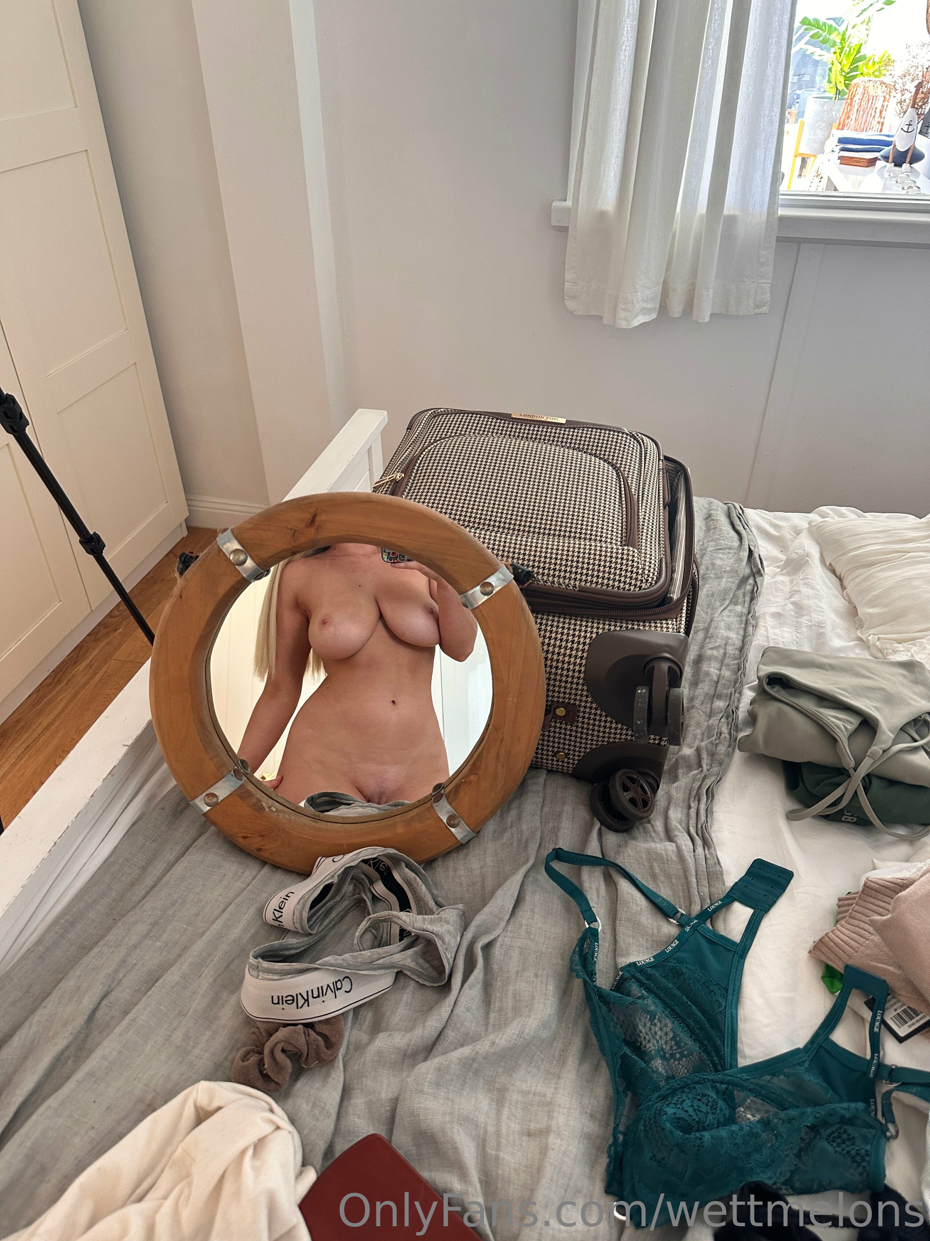 WettMelons OnlyFans Nude Leaks photo leak 2748 of 3957