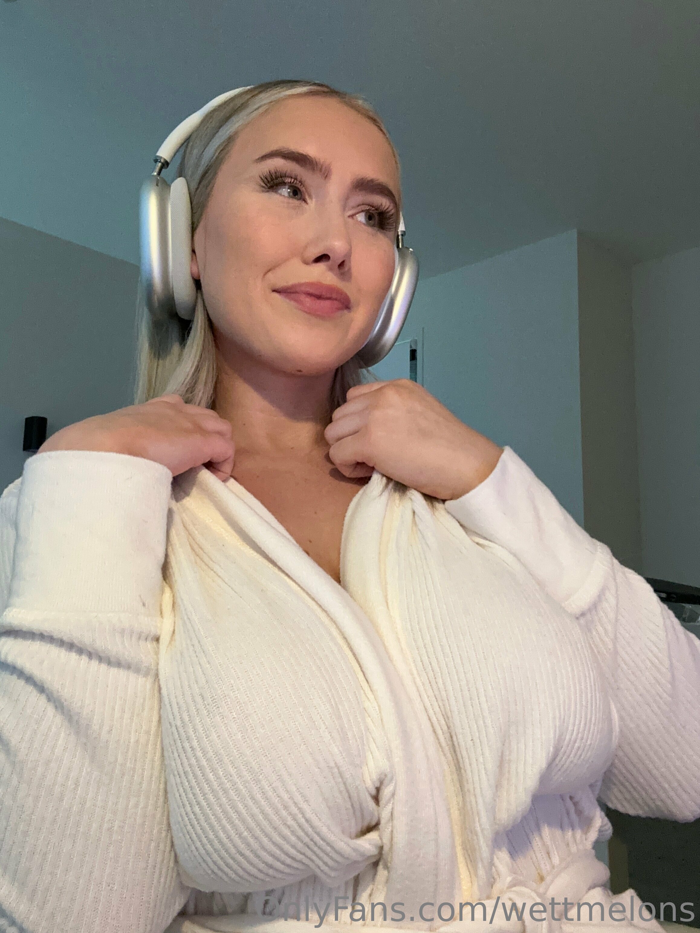 WettMelons OnlyFans Nude Leaks photo leak 2908 of 3957