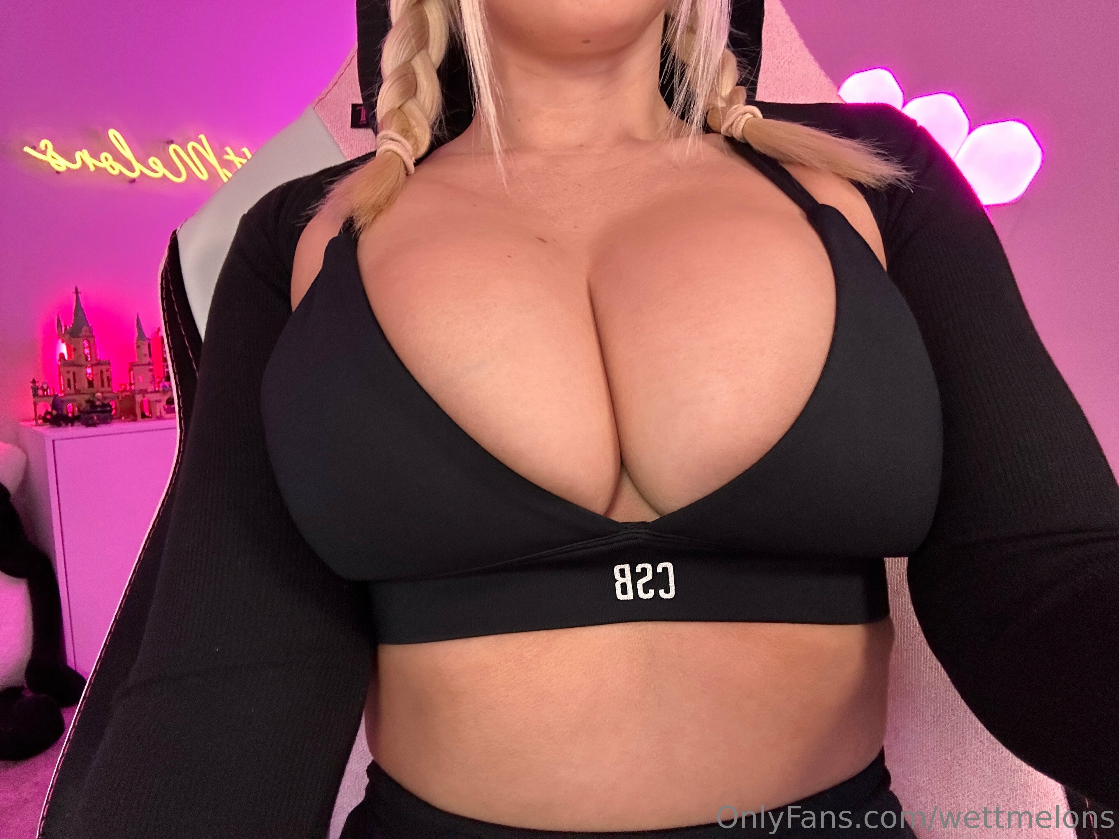 WettMelons OnlyFans Nude Leaks photo leak 3020 of 3957